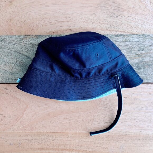 3/$15 GAP reversible swim hat 0-6m blue bucket hat - Picture 4 of 6